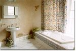 La Scala Suite Private Ensuite Bath
