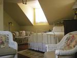Laura Secord Room - Queen Bed with Ensuite & Sitting Areas