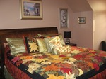 VIV'S FRONT PORCH BED AND BREAKFAST