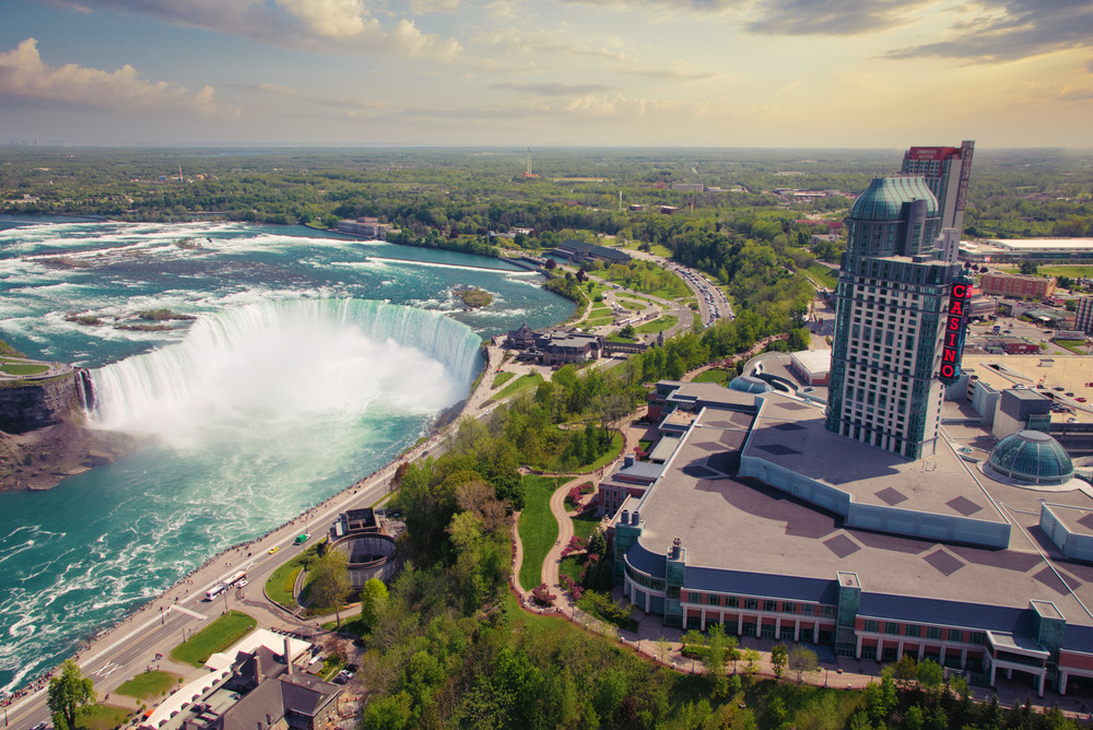 Premier gaming at the Fallsview Casino steps from the hotel