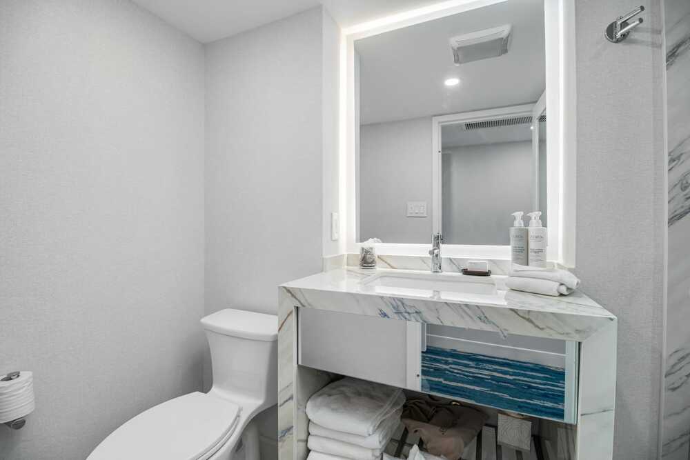 1 King Bed American & Niagara Falls View with Sofa Bed view 1.